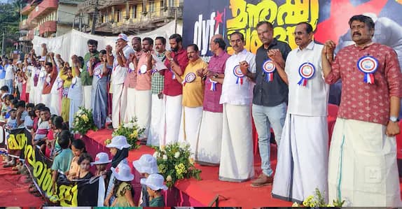 കേന്ദ്ര അവഗണനയ്ക്കെതിരേ കൈകോർത്ത് DYFI; കാസർകോട് മുതൽ തിരുവനന്തപുരം വരെ മനുഷ്യച്ചങ്ങല